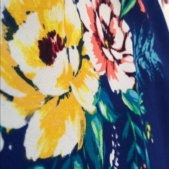 BCX Blouse - Picture 3 of 5